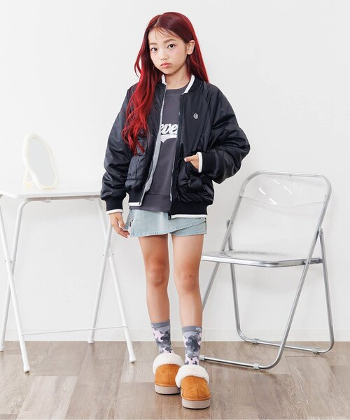 あちゃちゅむ　リバーシブル・ブルゾン あちゃちゅむリバーシブル・ブルゾン