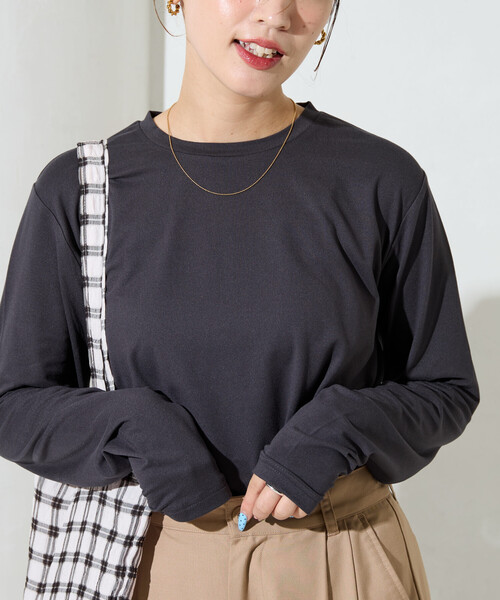 FREAK'S STORE(フリークスストア)の「限定展開 マシュマロ タッチ クルーネック ロングスリーブ トップス(Tシャツ/カットソー・レディース・オフホワイト/ブルー/ブラック/オリーブ/ブラウン/オレンジ・フリ-)」の19枚目の写真