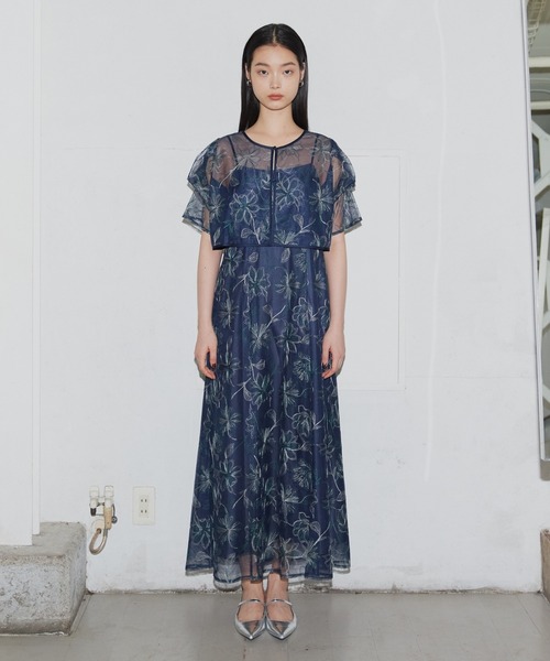 セール】タックスリーブエンブロイダリードレス / tuck sleeve