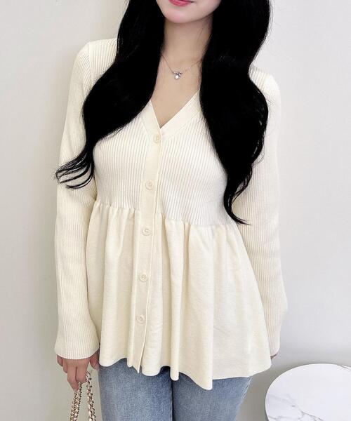 INGNI（イング）の「リブペプラムニットカーディガン（カーディガン/ボレロ・レディース・ボルドー/アイボリー/ブラック/チャコールグレー・M）」の2枚目の写真