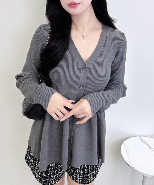 INGNI（イング）の「リブペプラムニットカーディガン（カーディガン/ボレロ・レディース・ボルドー/アイボリー/ブラック/チャコールグレー・M）」の10枚目の写真