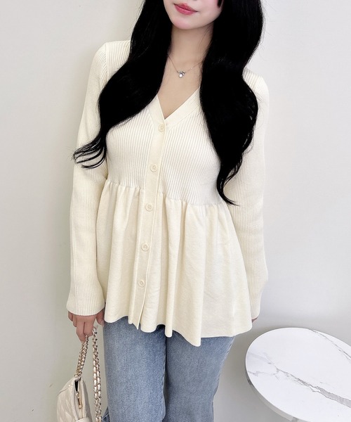 INGNI（イング）の「リブペプラムニットカーディガン（カーディガン/ボレロ・レディース・ボルドー/アイボリー/ブラック/チャコールグレー・M）」の22枚目の写真