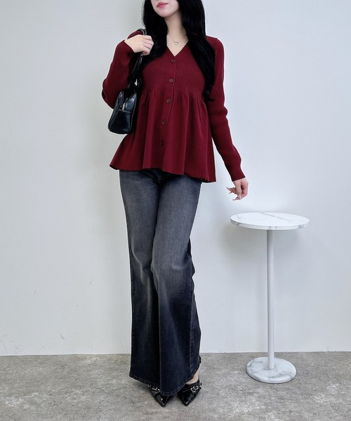 INGNI（イング）の「リブペプラムニットカーディガン（カーディガン/ボレロ・レディース・ボルドー/アイボリー/ブラック/チャコールグレー・M）」の21枚目の写真