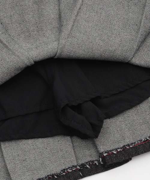 Figments（フィグメンツ）の「プリーツヘムリジットデニムミニスカパン（デニムスカート・レディース・インディゴブルー/ブラック系2・SMALL/MEDIUM）」の7枚目の写真