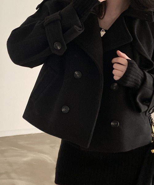 FREE STYLISTS(フリー スタイリスト)の「YUGA_YGMC Double-button short coat(テーラードジャケット・レディース・ベージュ/ブラック・FREE)」の6枚目の写真