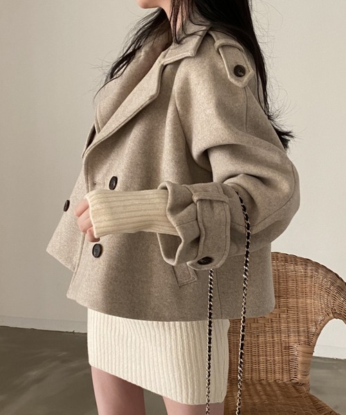 FREE STYLISTS(フリー スタイリスト)の「YUGA_YGMC Double-button short coat(テーラードジャケット・レディース・ベージュ/ブラック・FREE)」の14枚目の写真