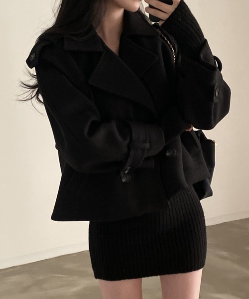 FREE STYLISTS(フリー スタイリスト)の「YUGA_YGMC Double-button short coat(テーラードジャケット・レディース・ベージュ/ブラック・FREE)」の5枚目の写真