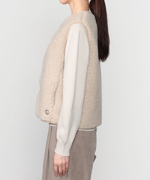 ORCIVAL（オーシバル）の「ORCIVAL | ボアフリース ノーカラーベスト WOMEN（その他アウター・レディース・チャコール/ベージュ・1）」の12枚目の写真