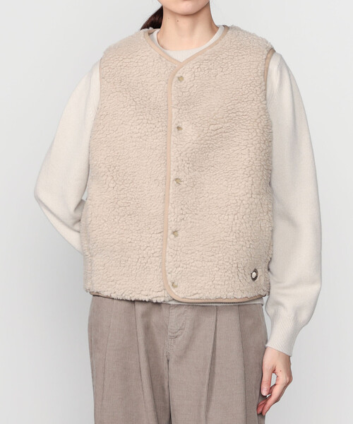 ORCIVAL（オーシバル）の「ORCIVAL | ボアフリース ノーカラーベスト WOMEN（その他アウター・レディース・チャコール/ベージュ・1）」の14枚目の写真