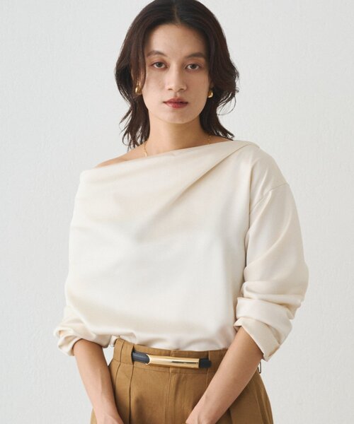 LOUNGEDRESS(ラウンジドレス)の「ドレープブラウス(シャツ/ブラウス・レディース・オフホワイト/ブラック・FREE)」の8枚目の写真