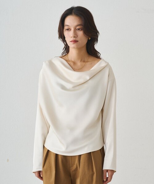 LOUNGEDRESS(ラウンジドレス)の「ドレープブラウス(シャツ/ブラウス・レディース・オフホワイト/ブラック・FREE)」の12枚目の写真