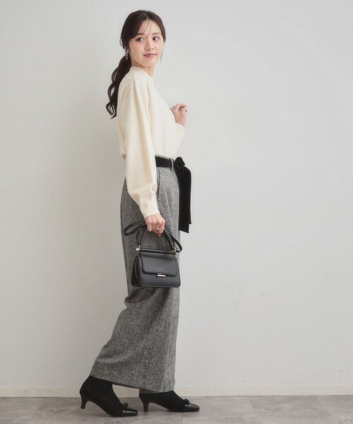 couture brooch（クチュールブローチ）の「【後ろ姿も着映える・通勤】バックレースアップ微起毛ニット（ニット/セーター・レディース・アイボリー/ブラウン系その他/ピンク系その他・38/42）」の20枚目の写真