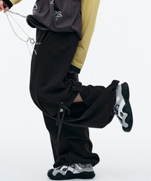 TUOMIO（トゥオミオ）の「【TUOMIO】DOUBLE LAYERED SWEATPANTS / 【トゥオミオ】ダブルレイヤードスウェットパンツ（スウェットパンツ）」