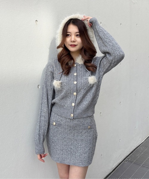 one way（ワンウェイ）の「ファー付きケーブルパーカー（パーカー・レディース・ブラック/ベージュ/グレー・FREE）」の13枚目の写真