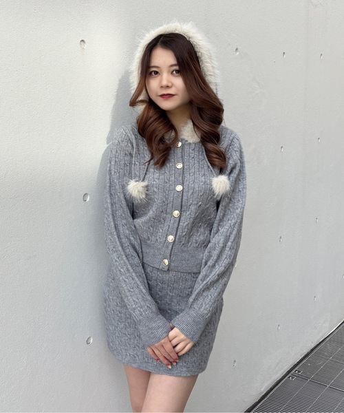 one way（ワンウェイ）の「ファー付きケーブルパーカー（パーカー・レディース・ブラック/ベージュ/グレー・FREE）」の15枚目の写真