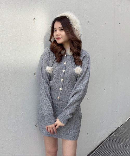 one way（ワンウェイ）の「ファー付きケーブルパーカー（パーカー・レディース・ブラック/ベージュ/グレー・FREE）」の16枚目の写真