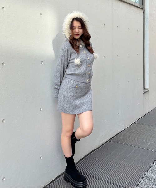 one way（ワンウェイ）の「ファー付きケーブルパーカー（パーカー・レディース・ブラック/ベージュ/グレー・FREE）」の20枚目の写真