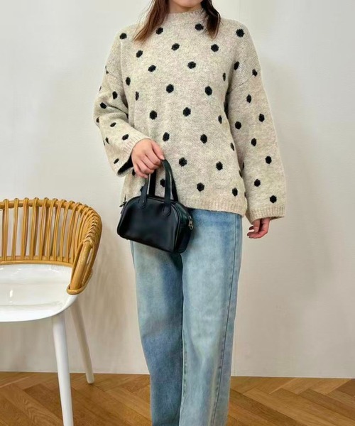 mebole(メボレ)の「Cozy Dot Sweater(ニット/セーター・レディース・ベージュ/グレー・FREE)」の13枚目の写真