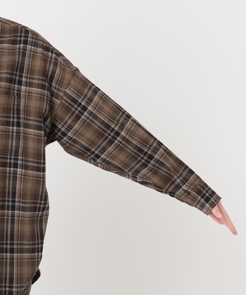 JOURNAL STANDARD relume（ジャーナルスタンダード　レリューム）の「《追加2》CHECKオーバーサイズシャツ（シャツ/ブラウス・レディース・ブルー系その他/ブラウン/ベージュ・FREE）」の20枚目の写真