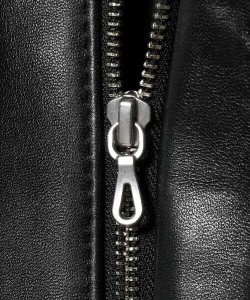 BEAUTY&YOUTH UNITED ARROWS（ビューティーアンドユースユナイテッドアローズ）の「シープ レザー A-2 ジャケット（ミリタリージャケット・メンズ・ブラック・S/M/L/XL）」の10枚目の写真