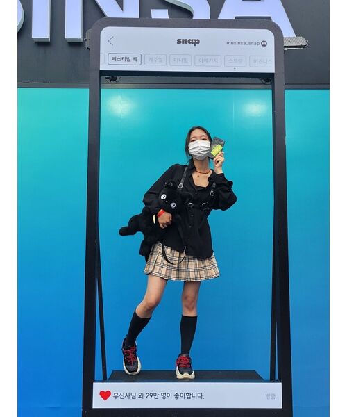 MUSINSA STANDARD（ムシンサスタンダード）の「ベーシックドレスシャツ[ブラック]（ビジネスシャツ・メンズ・その他・LARGE/X-LARGE/XX-LARGE/SMALL/MEDIUM）」の22枚目の写真