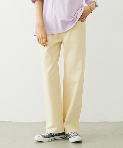 MILKFED.（ミルクフェド）の「MILKFED. EMBROIDERED DENIM PANTS（デニムパンツ・レディース・オフホワイト/ライトブルー/ブラック・M/S）」の2枚目の写真