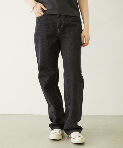 MILKFED.（ミルクフェド）の「MILKFED. EMBROIDERED DENIM PANTS（デニムパンツ・レディース・オフホワイト/ライトブルー/ブラック・M/S）」の3枚目の写真