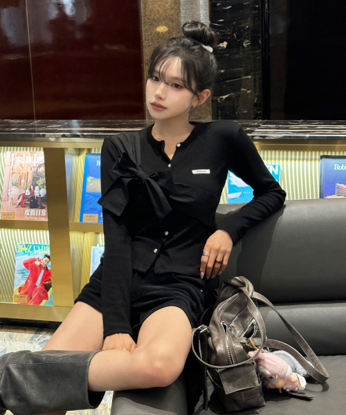 新品未使用タグ付き　crank カーディガン　黒 クランク　リボン　ニット　韓国 セール】Ribbon Tide Knit Cardigan_Black（カーディガン/ボレロ