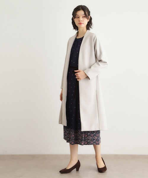 LAURA ASHLEY(ローラアシュレイ)の「【洗える/ウールレット】着流しロングコート(ノーカラーコート・レディース・ライトグレー/ネイビー・38)」の4枚目の写真