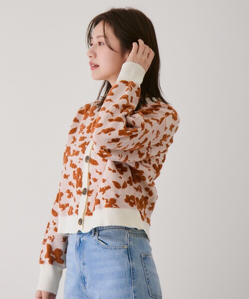 Jayro（ジャイロ）の「モール花柄ショートカーディガン（カーディガン/ボレロ・レディース・グレー/ホワイト系その他3/ダークブラウン・M）」の12枚目の写真