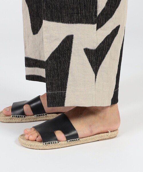 HAVERSACK（ハバーザック）の「HAVERSACK ATTIRE リネンコットン 総柄パンツ（その他パンツ・メンズ・グレー系その他・S）」の9枚目の写真