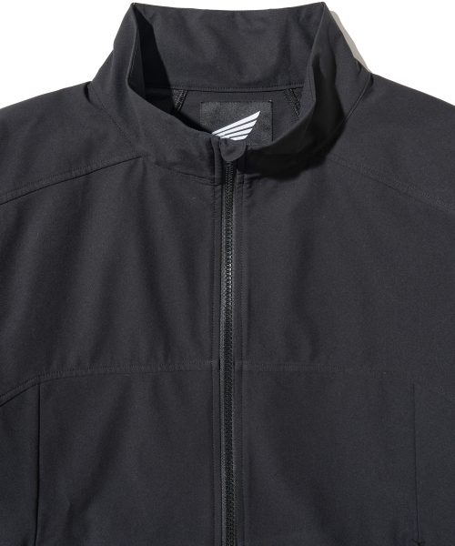 PHYPS MOTORCYCLE(フィップスモーターサイクル)の「H-Tech 3Layer Wind Shield Track Jacket Black(ナイロンジャケット・レディース・その他・SMALL/MEDIUM/LARGE/X-LARGE)」の4枚目の写真