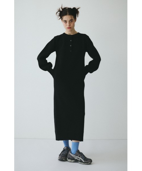 HeRIN.CYE(ヘリンドットサイ)の「Layered knit dress レイヤードニットドレス(ワンピース・レディース・レッド/ブラック/ブルー・FREE)」の6枚目の写真