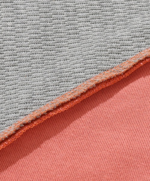 KRIFF MAYER Lady's Collection(クリフメイヤーレディースコレクション)の「のび~る裏毛 異素材切替ラグランスウェット / プルオーバー(ストレッチ・サーマル・ヴィンテージ風)(スウェット・レディース・オートミール/チャコール/カラフル/ピンク・MEDIUM/LARGE)」の21枚目の写真