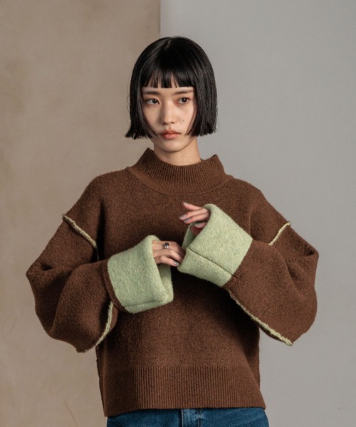 LOWRYS FARM（ローリーズファーム）の「バイカラーハイネックニットプルオーバーＬＳ　625124（ニット/セーター・レディース・ベージュ/ブラウン/グレー・FREE）」の2枚目の写真