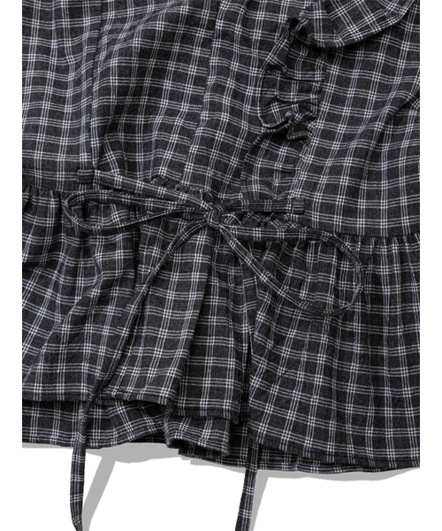 UGLY SHADOW(アグリーシャドウ)の「ボタンチェックフリルブラウス(チャコール)(シャツ/ブラウス・レディース・その他・FREE)」の6枚目の写真