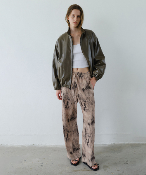 EN OR(エンオール)の「SMUDGE VELOUR BANDING PANTS - BEIGE(その他パンツ・レディース・その他・FREE)」の2枚目の写真