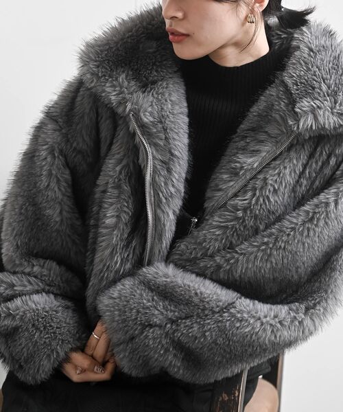 rps(アールピーエス)の「ミックスファー2WAYブルゾン(ブルゾン・レディース・モカ/チャコールグレー/ベージュ・フリー)」の2枚目の写真