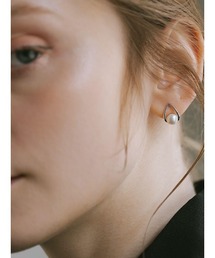 Ops.（オプス）の「パール ピアス 一粒 ドロップ ぶら下がり シルバー925 金属アレルギー対応【arne アルネ】（ピアス（両耳用））」