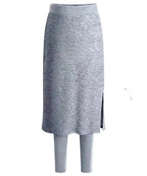 I.O.E（アイオイ）の「レギンス一体型スマートスカート（レギンス/スパッツ）」