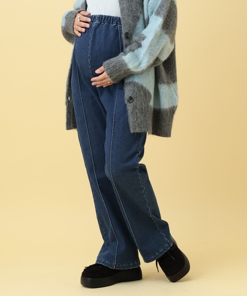 LEPSIM（レプシィム）の「【産前・産後対応】マタニティ／裏起毛デニムフレアパンツ　625611（マタニティウェア/グッズ・レディース・ライトブルー/ブルー・FREE）」の5枚目の写真