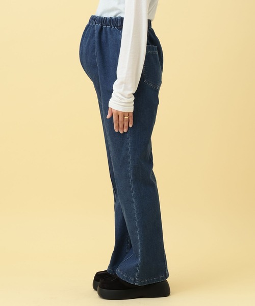 LEPSIM（レプシィム）の「【産前・産後対応】マタニティ／裏起毛デニムフレアパンツ　625611（マタニティウェア/グッズ・レディース・ライトブルー/ブルー・FREE）」の11枚目の写真