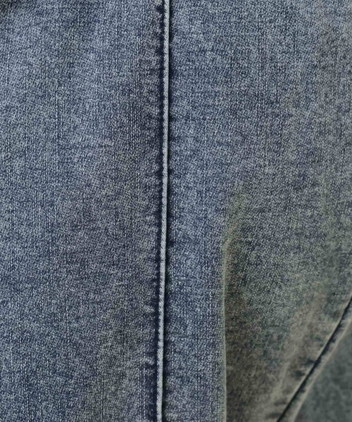 LEPSIM（レプシィム）の「【産前・産後対応】マタニティ／裏起毛デニムフレアパンツ　625611（マタニティウェア/グッズ・レディース・ライトブルー/ブルー・FREE）」の21枚目の写真