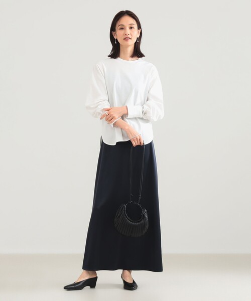 Demi-Luxe BEAMS(デミルクス ビームス)の「コットンキュプラ ラウンドヘム ロングスリーブ Tシャツ(Tシャツ/カットソー・レディース・ホワイト/ブラック・ONE SIZE)」の4枚目の写真