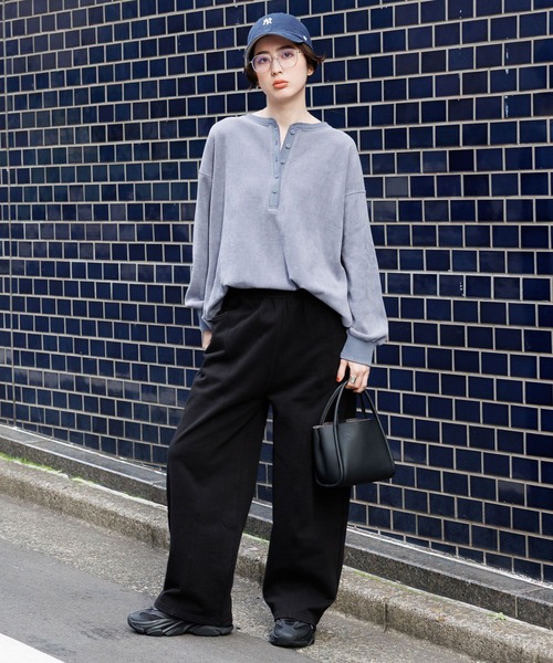 GEORGE'S(ジョージズ)の「カーブスウェットパンツ(スウェットパンツ・レディース・ベージュ/ブラック/グレー・SMALL/MEDIUM)」の2枚目の写真