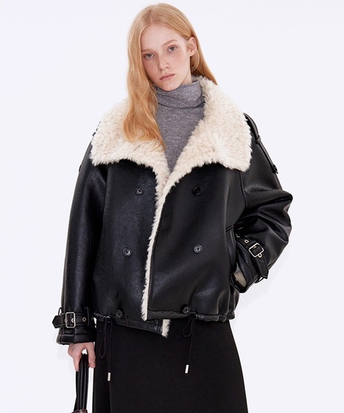 ファーカラー ダブルブレスト ブラックフェイクレザージャケット