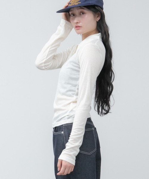 HEILIS（ヘイリス）の「シアーポロカットソートップス / カットソー トップス ポロシャツ 長袖 春服 秋服 冬服 ブラック アイボリー ピンク ネイビー 白 黒 韓国 無地 透け感 オフィスカジュアル ノームコア シンプル カジュアル ガーリー レイヤード（ポロシャツ・レディース・ブラック/ネイビー/ピンク/アイボリー・FREE）」の22枚目の写真