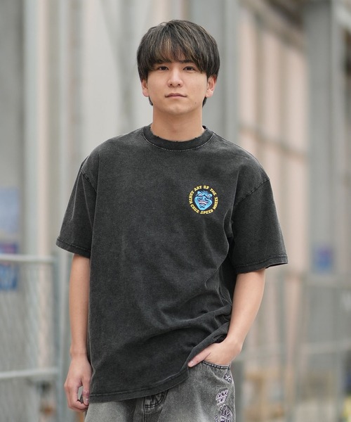 SANTA CRUZ(サンタクルーズ)の「SANTA CRUZ/サンタクルーズ メンズ 半袖 Tシャツ SC VINTAGE S/S TEE ムラサキ限定 502262407(Tシャツ/カットソー・メンズ・ブラック/ブラック系その他/ブラック系その他2・XL/L/M)」の11枚目の写真