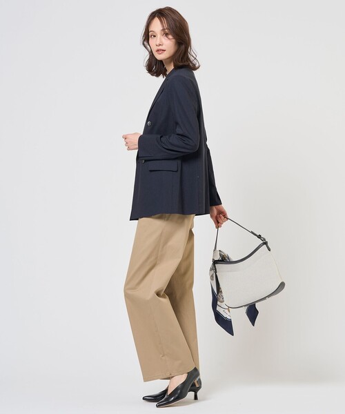 J.PRESS Ladies(J.プレス レディス)の「【人気素材・セットアップ対応】セルロースリネンストレッチ ダブル ジャケット(テーラードジャケット・レディース・ネイビー系/グレー系/ベージュ系・XS)」の21枚目の写真