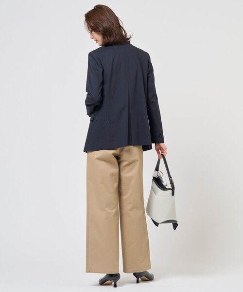 J.PRESS Ladies(J.プレス レディス)の「【人気素材・セットアップ対応】セルロースリネンストレッチ ダブル ジャケット(テーラードジャケット・レディース・ネイビー系/グレー系/ベージュ系・XS)」の20枚目の写真